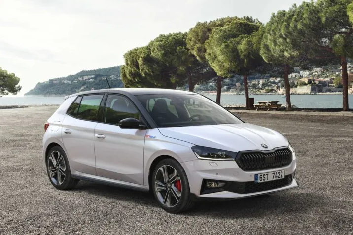 Škoda Fabia 130: Limitált szériával ünnepli a Škoda Auto évfordulóját és motorsportörökségét